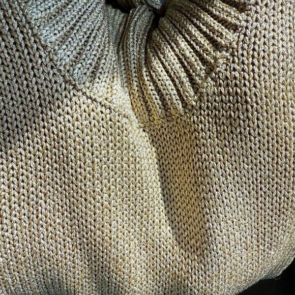 Lauren by Ralph Lauren Petites Gold Metallic Knit Turtleneck Sweater - Picture 12 of 13